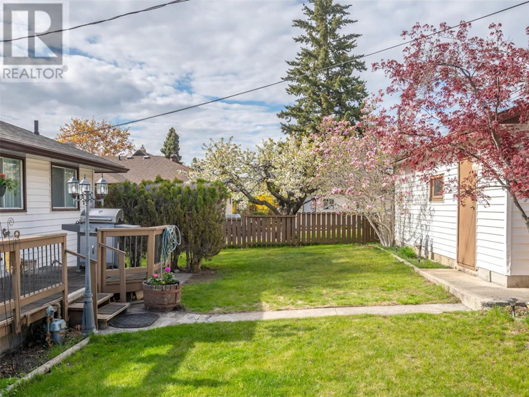 1298 Kensington Street, Penticton, BC, V2A 4N4 - 33