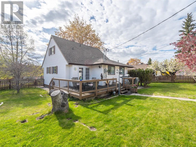 1298 Kensington Street, Penticton, BC, V2A 4N4 - 34
