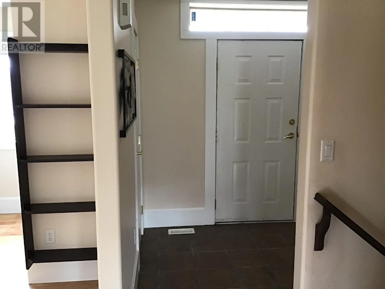 919 Dominion Street, Kamloops, BC, V2C 2Y3 - 17