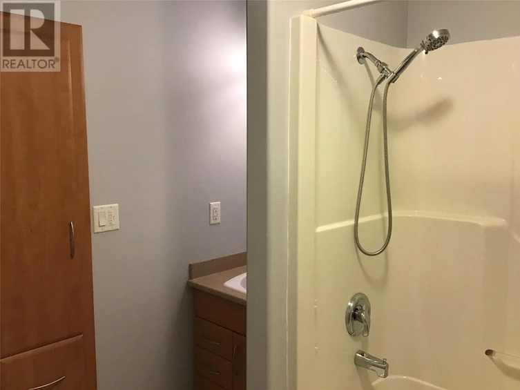 919 Dominion Street, Kamloops, BC, V2C 2Y3 - 38