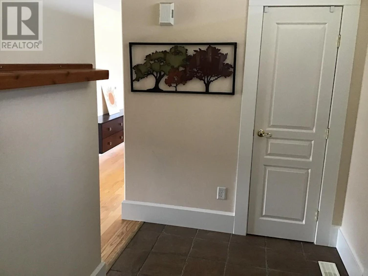 919 Dominion Street, Kamloops, BC, V2C 2Y3 - 44