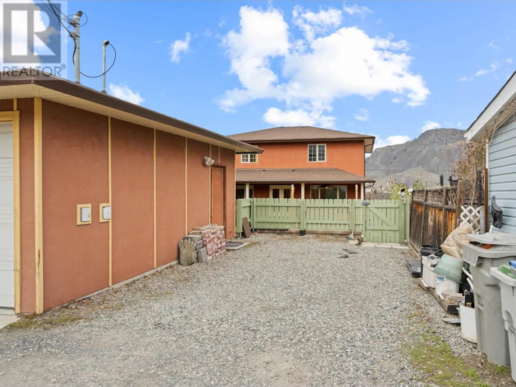 919 Dominion Street, Kamloops, BC, V2C 2Y3 - 84