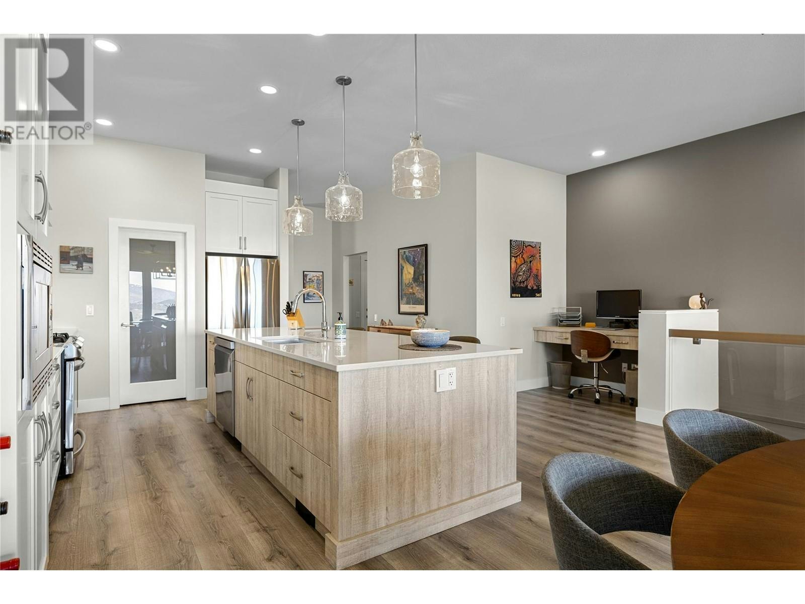 1950 Tallgrass Trail, Kelowna, BC, V1P 1T7 - 10