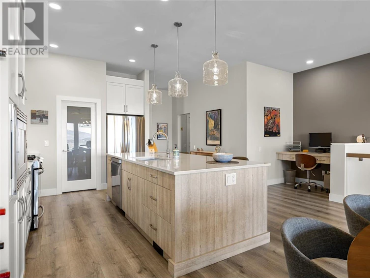 1950 Tallgrass Trail, Kelowna, BC, V1P 1T7 - 10