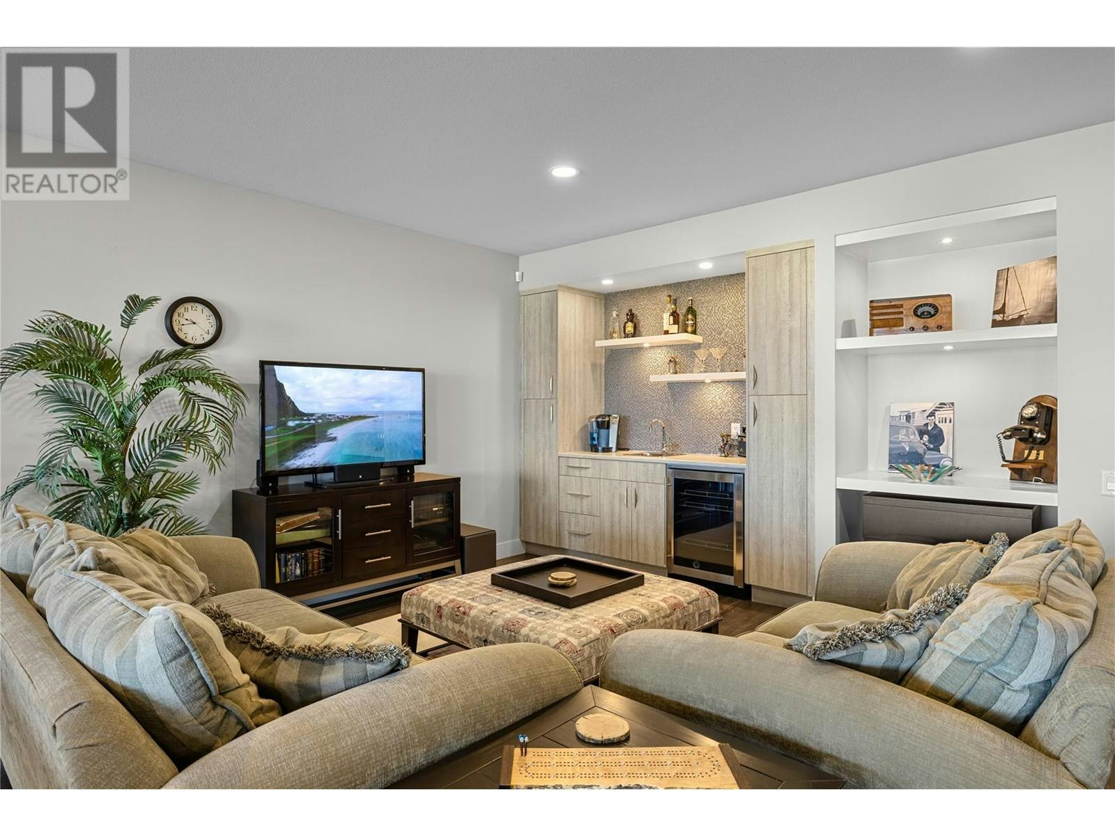 1950 Tallgrass Trail, Kelowna, BC, V1P 1T7 - 36