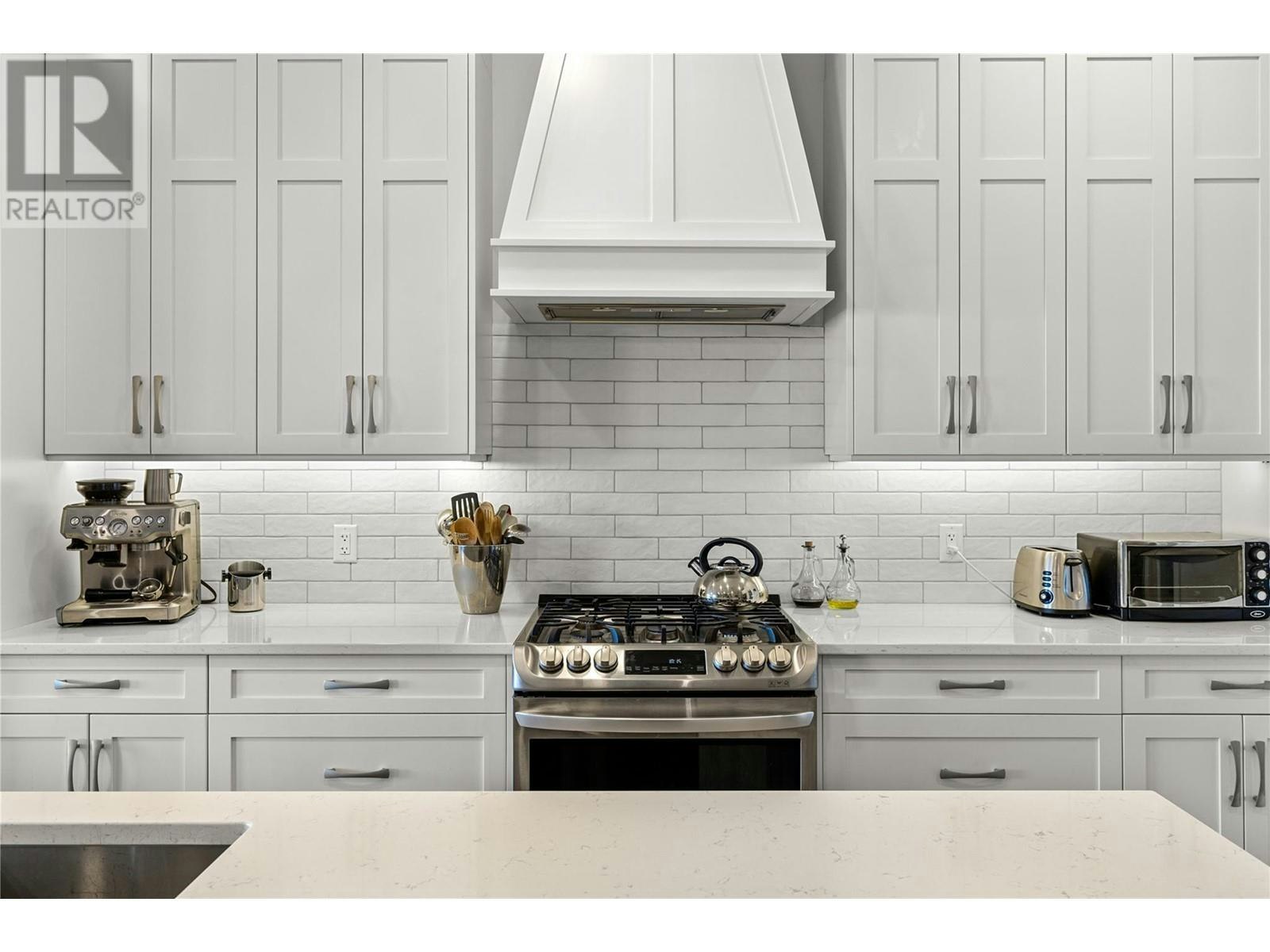 1950 Tallgrass Trail, Kelowna, BC, V1P 1T7 - 8