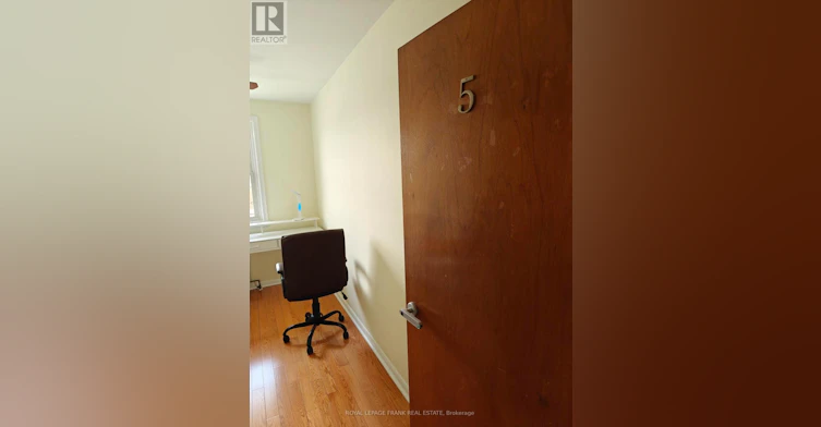 ROOM 5-374 Central Park Boulevard S, Oshawa, ON, L1H 5X2 - 3