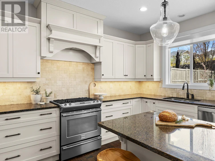 5507 Lee Lane, Kelowna, BC, V1W 5H2 - 21