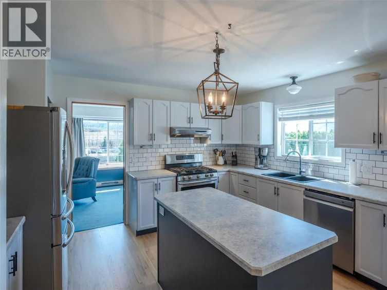 445 5 Road, Oliver, BC, V0H 1T1 - 10