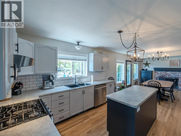 445 5 Road, Oliver, BC, V0H 1T1 - 5