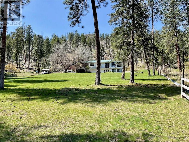 1715 33 Highway, Rock Creek, BC, V0H 1Y0 - 3