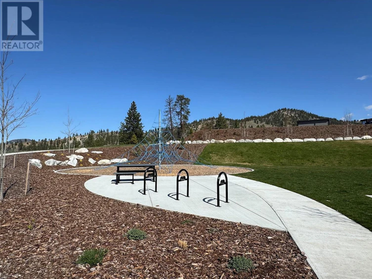 1099 Elk Street, Penticton, BC, V2A 0C9 - 10