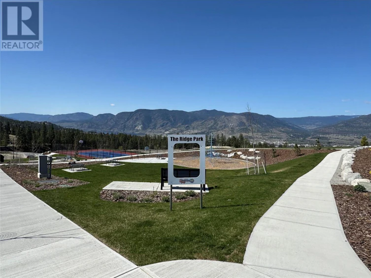 1099 Elk Street, Penticton, BC, V2A 0C9 - 15