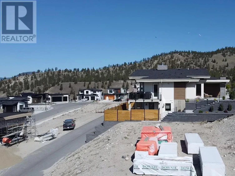 1099 Elk Street, Penticton, BC, V2A 0C9 - 19