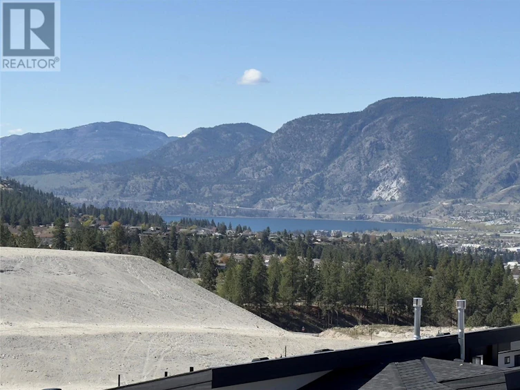 1099 Elk Street, Penticton, BC, V2A 0C9 - 28
