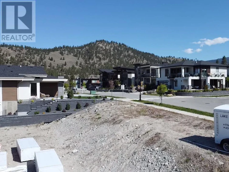 1099 Elk Street, Penticton, BC, V2A 0C9 - 31