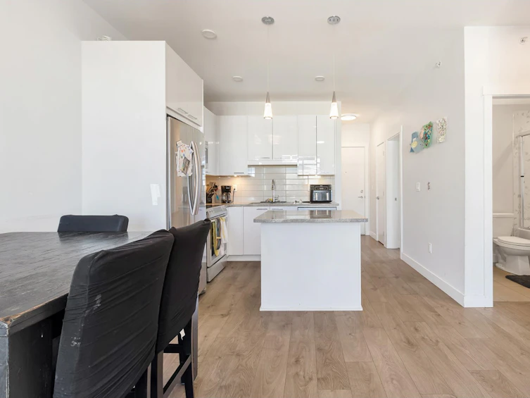 512-20696 Eastleigh, Langley, BC, V3A 0M3 - 4
