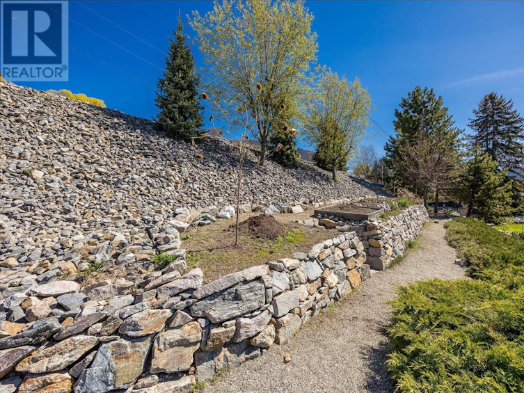 1281 Lund Road, Kelowna, BC, V1P 1K9 - 29