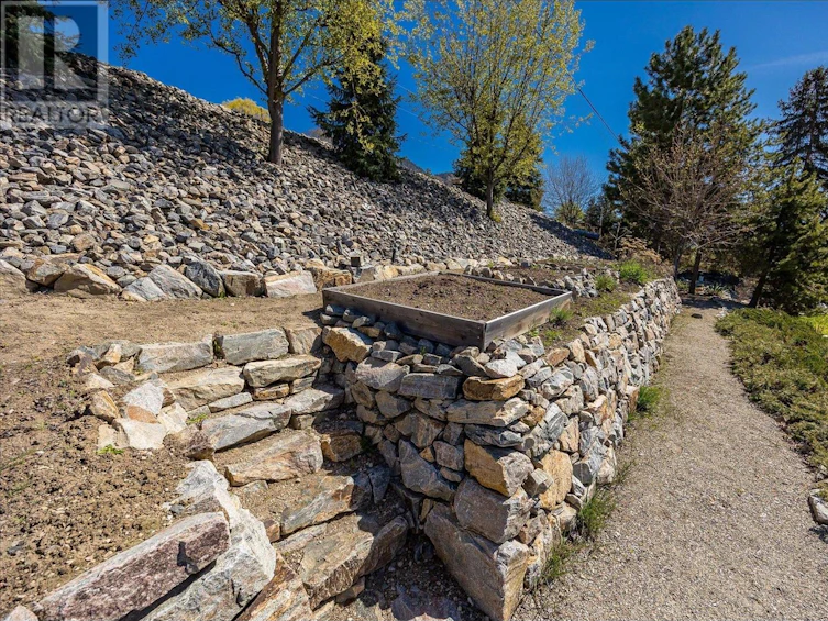 1281 Lund Road, Kelowna, BC, V1P 1K9 - 30