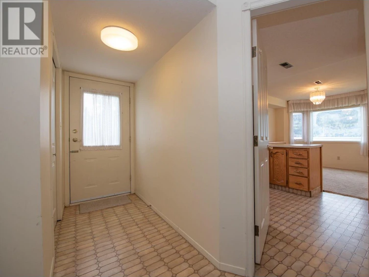 8153 Okanagan Landing Road, Vernon, BC, V1H 1J4 - 27