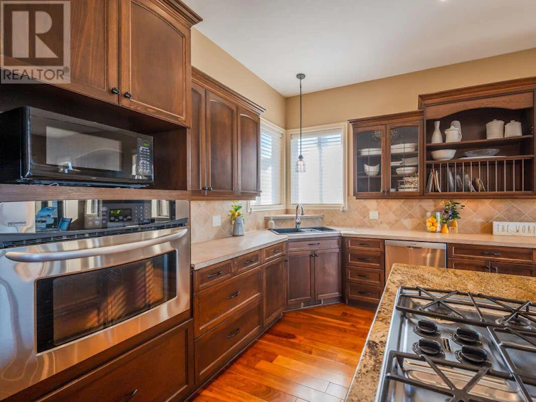 1564 Holden Road, Penticton, BC, V2A 8M9 - 18
