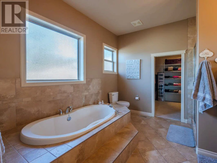 1564 Holden Road, Penticton, BC, V2A 8M9 - 39