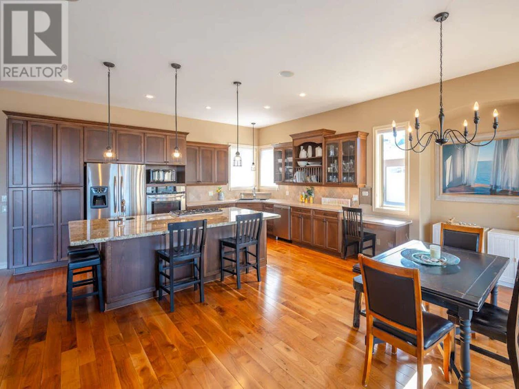1564 Holden Road, Penticton, BC, V2A 8M9 - 2