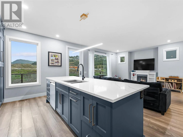 1864 Viewpoint Crescent, Westbank, BC, V1Z 4E1 - 7