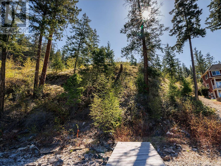 18-5649 Cosens Bay Road, Lumby, BC, V1B 1N8 - 14