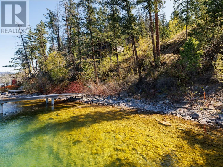 18-5649 Cosens Bay Road, Lumby, BC, V1B 1N8 - 15