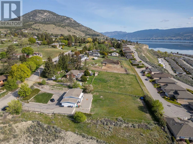 1407 Sparton Drive, Summerland, BC, V2A 8Z5 - 3