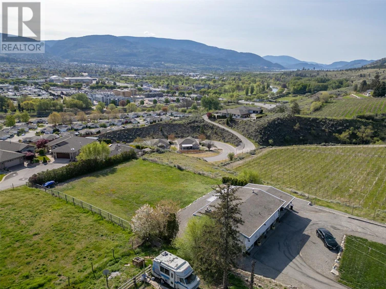 1407 Sparton Drive, Summerland, BC, V2A 8Z5 - 6