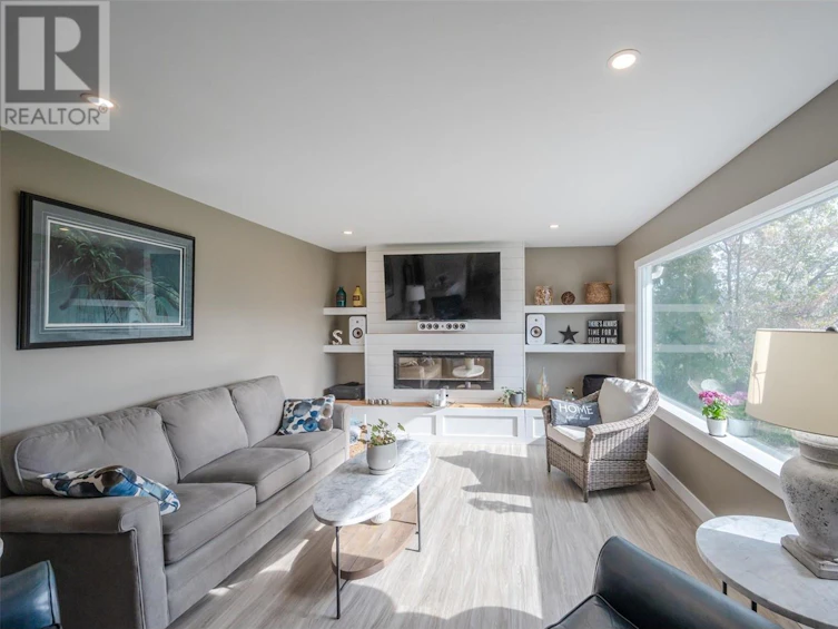 1407 Sparton Drive, Summerland, BC, V2A 8Z5 - 7