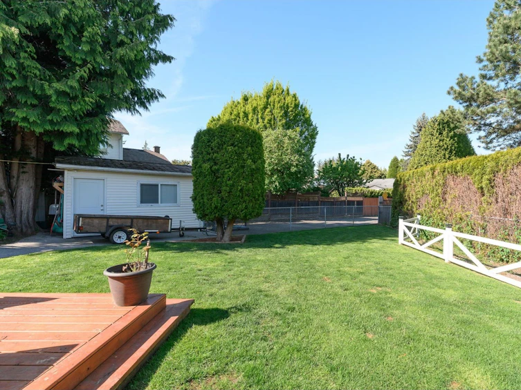 15729 20, Surrey, BC, V4A 2A7 - 22