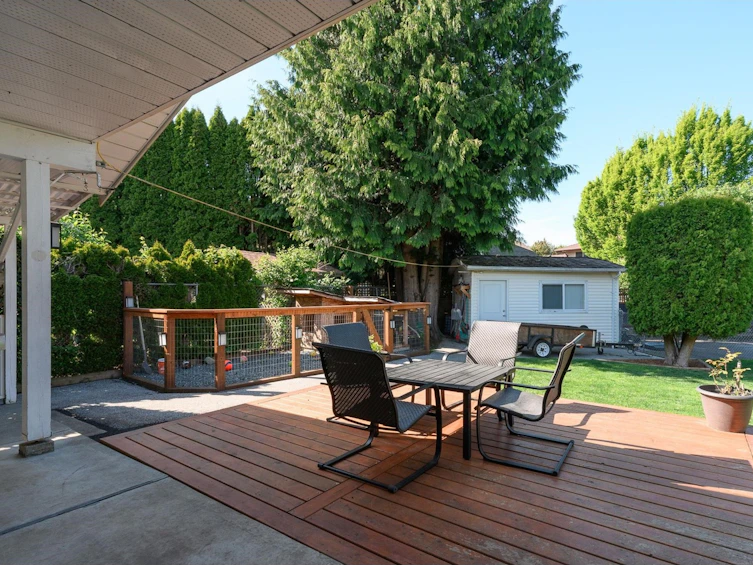 15729 20, Surrey, BC, V4A 2A7 - 20