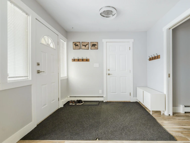 15729 20, Surrey, BC, V4A 2A7 - 8