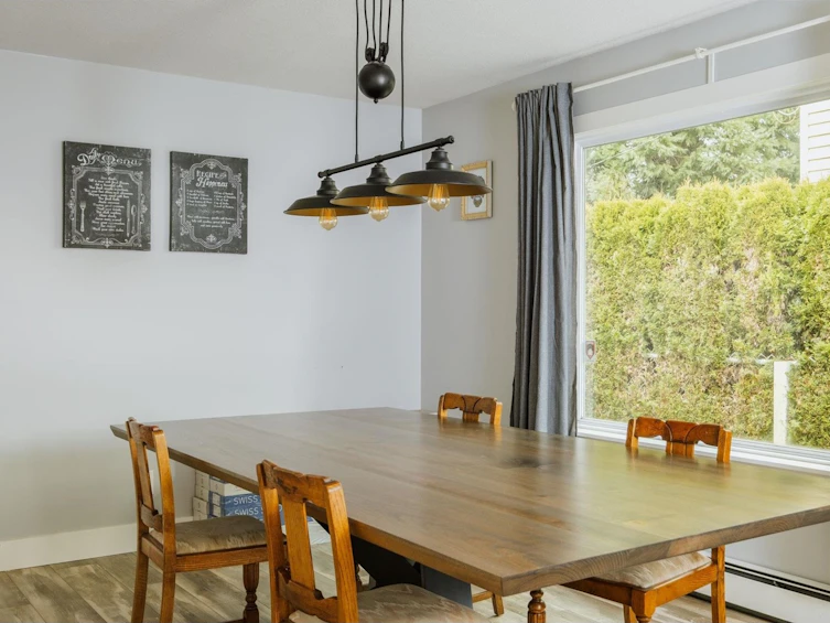 15729 20, Surrey, BC, V4A 2A7 - 10