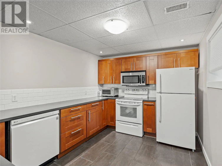 6029 Turner Avenue, Peachland, BC, V0H 1X7 - 31