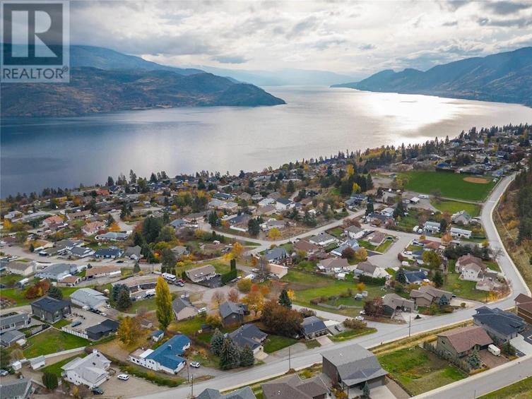 6029 Turner Avenue, Peachland, BC, V0H 1X7 - 53