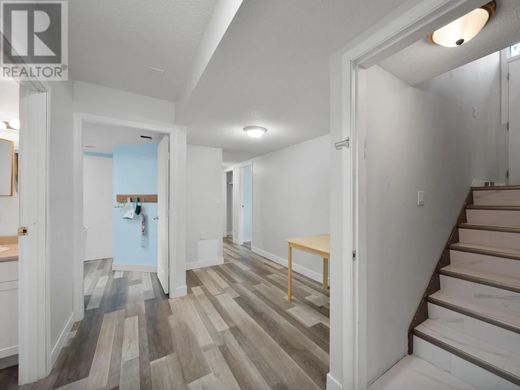 2190 Southeast Okanagan Avenue, Salmon Arm, BC, V1E 1H4 - 24