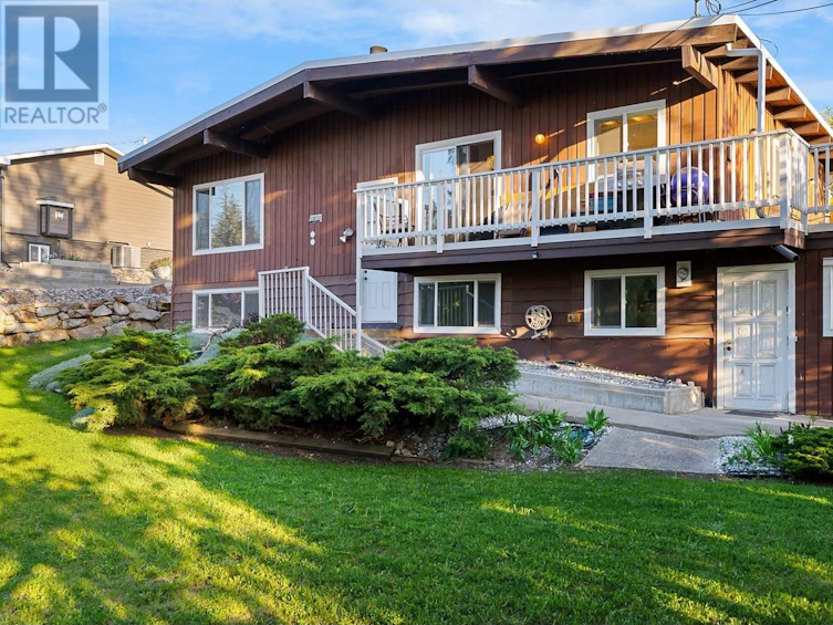 2190 Southeast Okanagan Avenue, Salmon Arm, BC, V1E 1H4 - 2