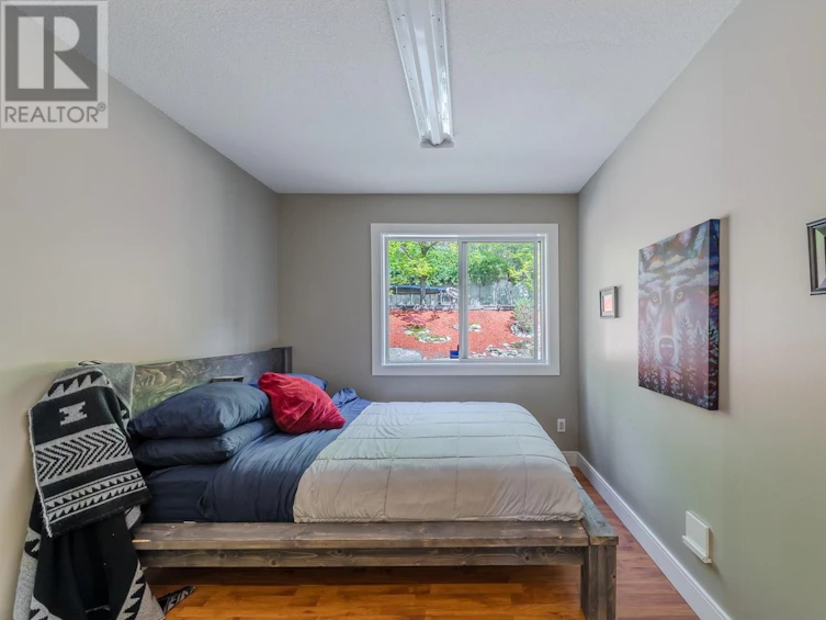 120 Ponderosa Place, Penticton, BC, V2A 7Y8 - 16