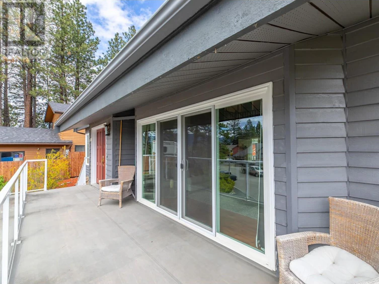 120 Ponderosa Place, Penticton, BC, V2A 7Y8 - 3