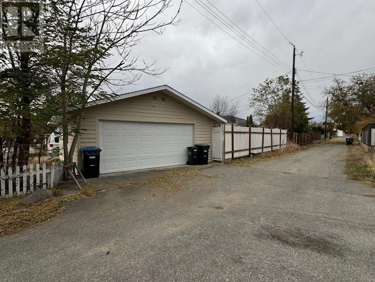 199 Wilton Crescent, Penticton, BC, V2A 3A3 - 23