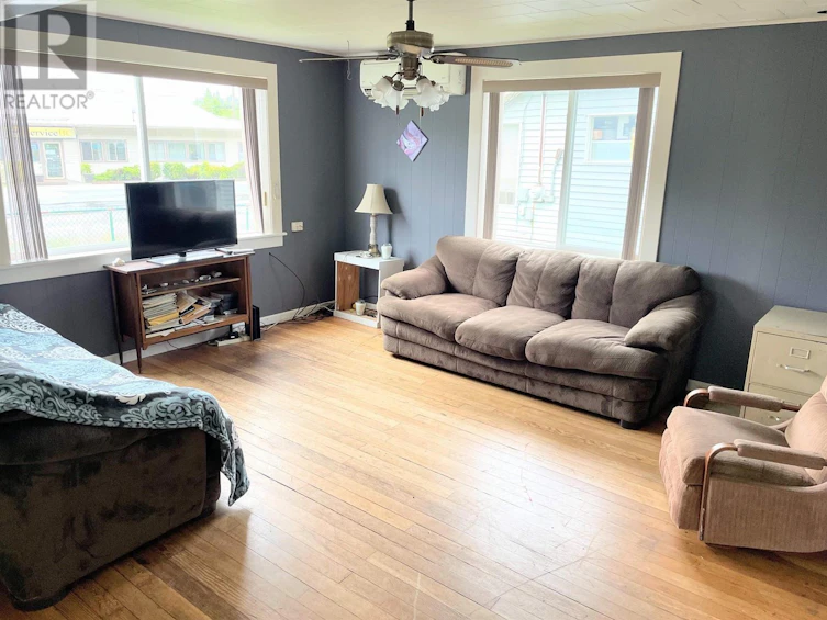 213 Oceanview Drive, Queen Charlotte (Village), BC, V0T 1S0 - 3