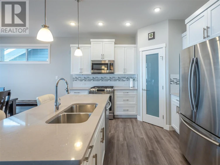 1046 Holden Road, Penticton, BC, V2A 9G4 - 18