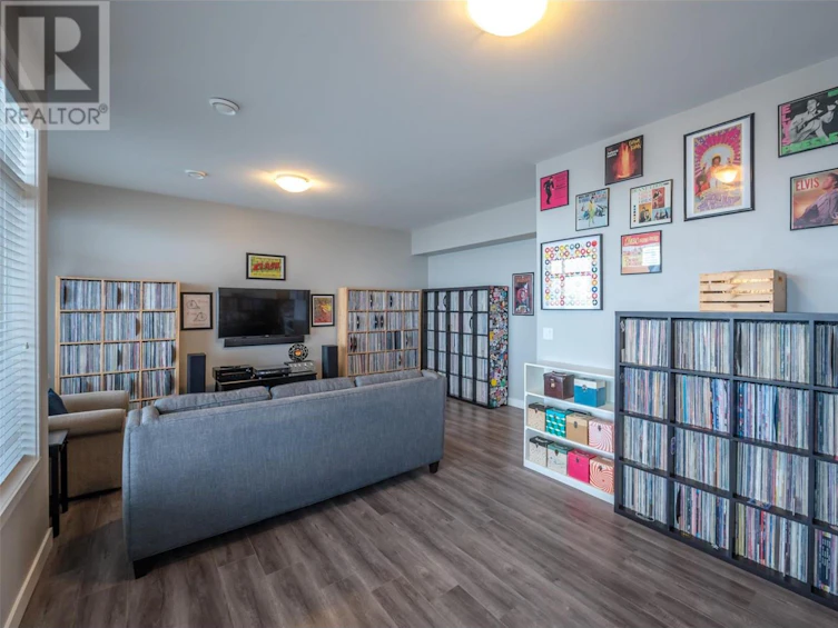 1046 Holden Road, Penticton, BC, V2A 9G4 - 34