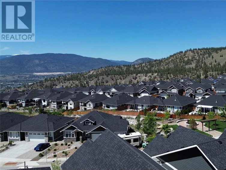 1046 Holden Road, Penticton, BC, V2A 9G4 - 54