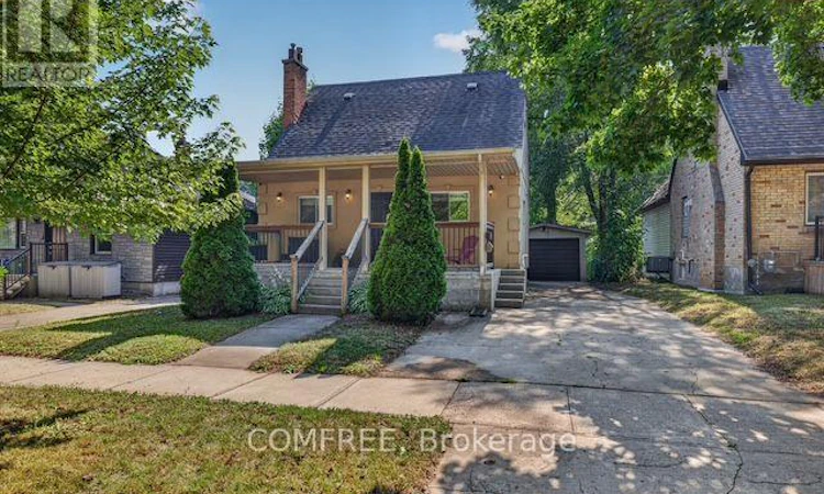 190 Rathowen Street