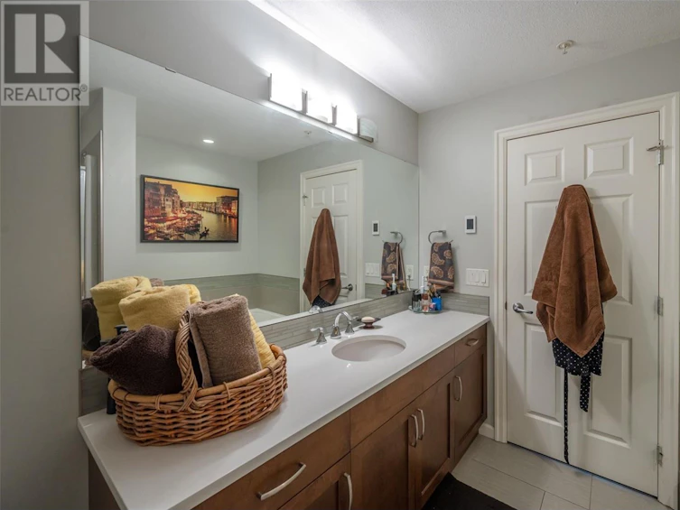204-3591 Skaha Lake Road, Penticton, BC, V2A 7K2 - 31
